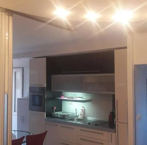 Jela Апартаменты Селце