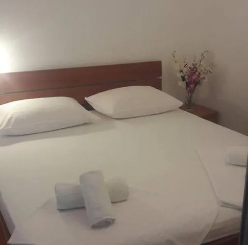 Апартаменты Jela *